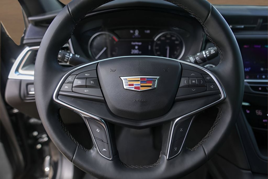 2024 Cadillac XT5 Luxury
