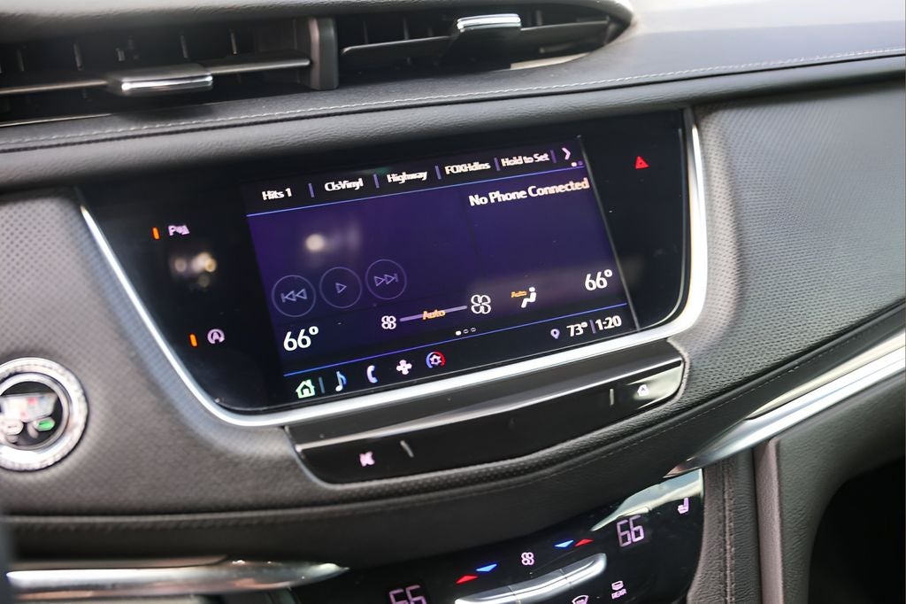 2024 Cadillac XT5 Luxury