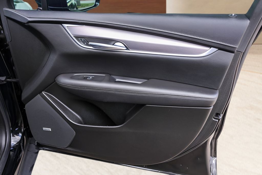 2024 Cadillac XT5 Luxury