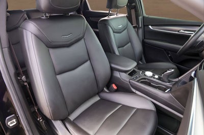 2024 Cadillac XT5 Luxury