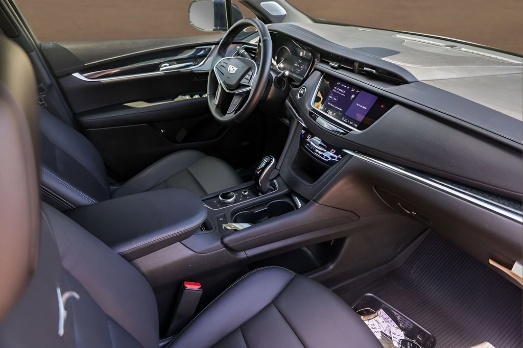 2022 Cadillac XT5 Premium Luxury