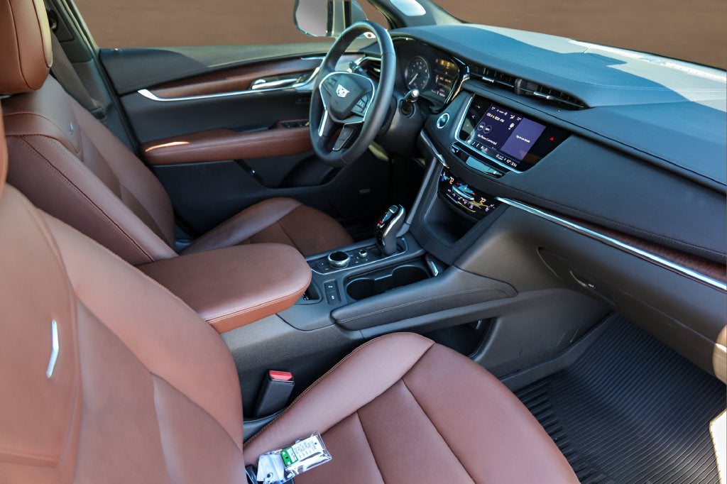 2022 Cadillac XT5 Premium Luxury