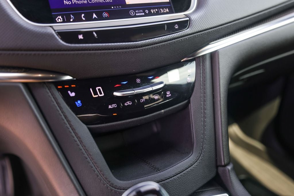 2024 Cadillac XT5 Sport