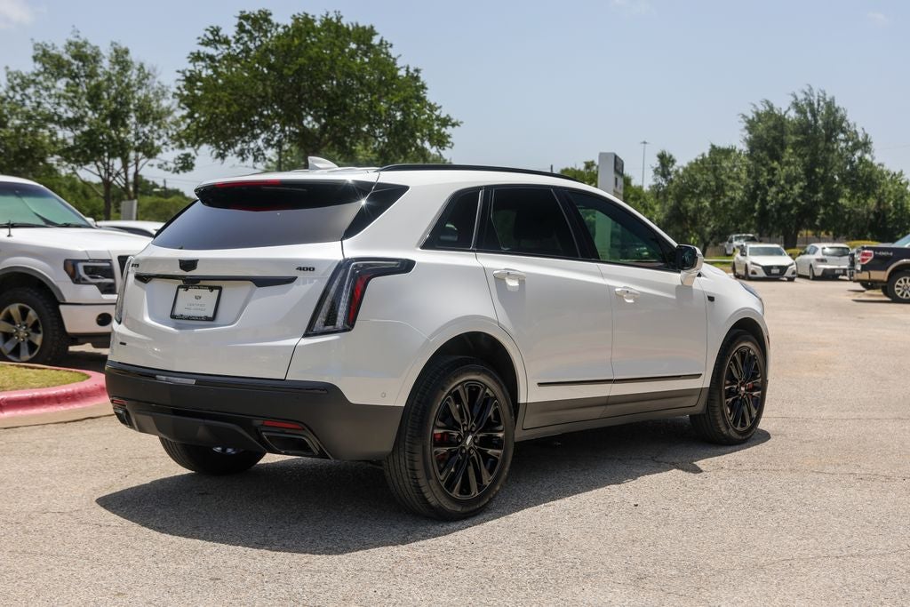 2026 Cadillac XT5 Sport