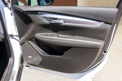 2025 Cadillac XT6 Luxury