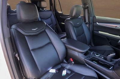 2025 Cadillac XT6 Luxury