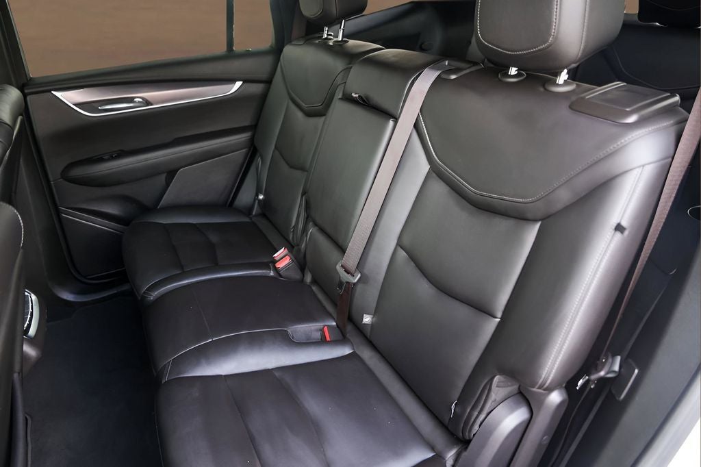 2022 Cadillac XT6 Luxury