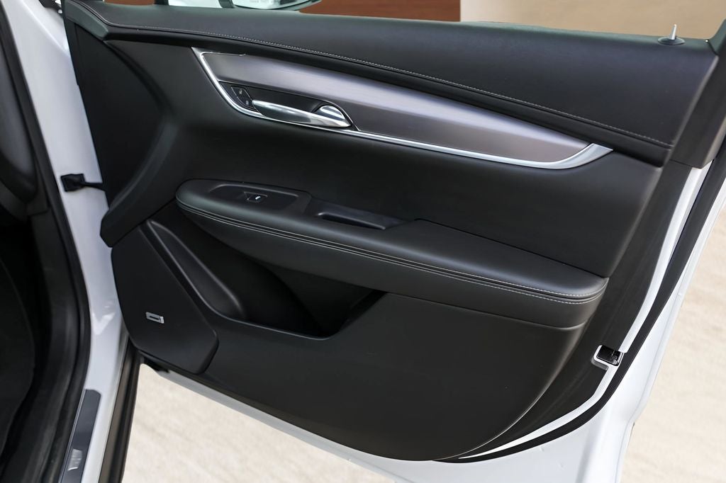 2022 Cadillac XT6 Luxury