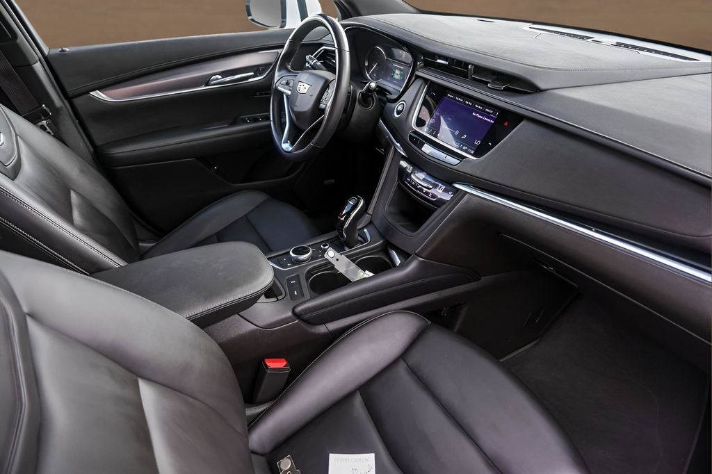 2022 Cadillac XT6 Luxury