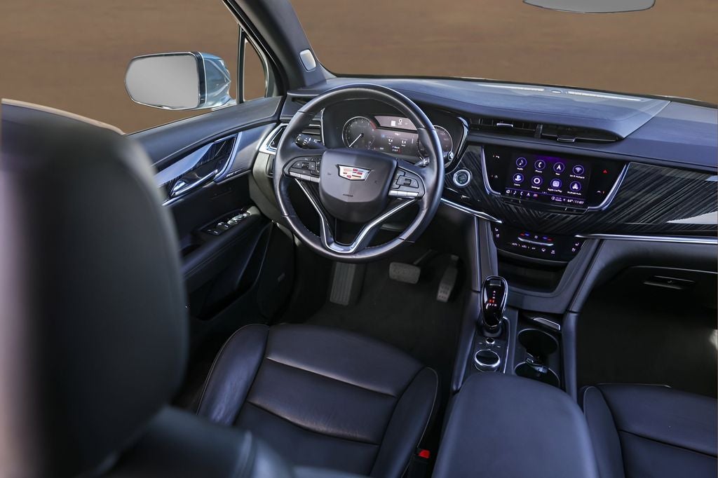 2025 Cadillac XT6 Premium Luxury