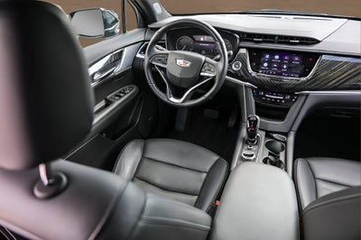 2025 Cadillac XT6 Premium Luxury