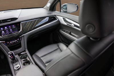 2025 Cadillac XT6 Premium Luxury
