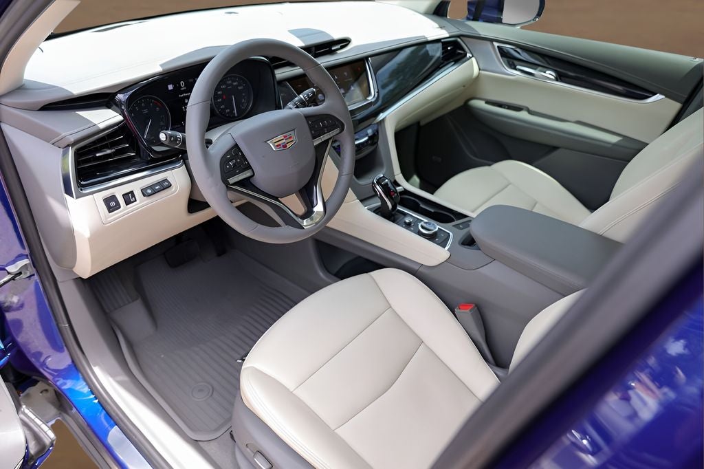 2025 Cadillac XT6 Premium Luxury
