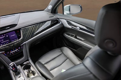 2025 Cadillac XT6 Premium Luxury