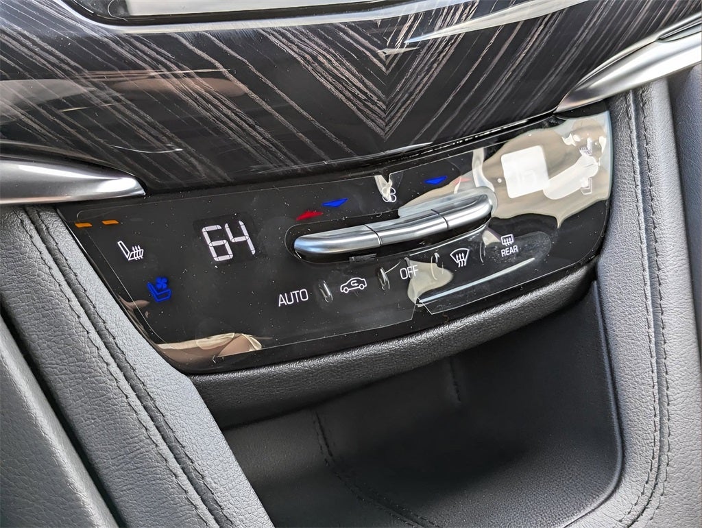 2025 Cadillac XT6 Premium Luxury