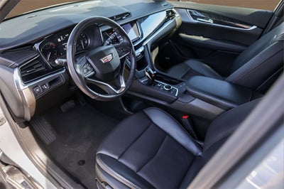 2025 Cadillac XT6 Premium Luxury