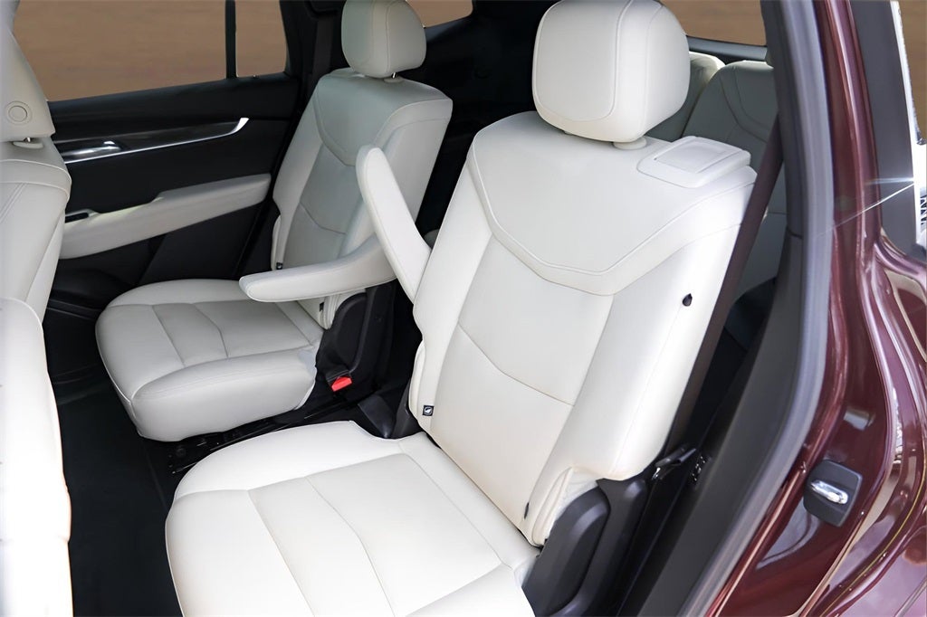 2023 Cadillac XT6 Sport