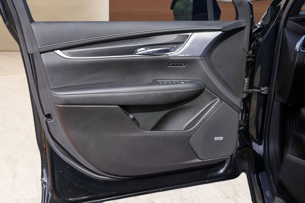 2023 Cadillac XT6 Sport