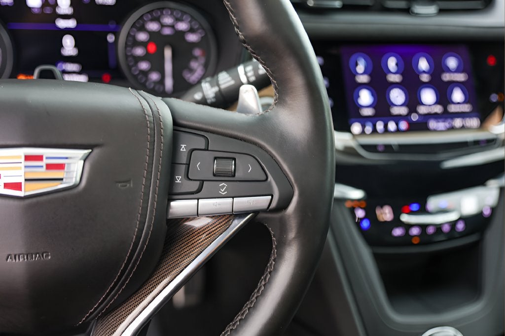 2024 Cadillac XT6 Sport