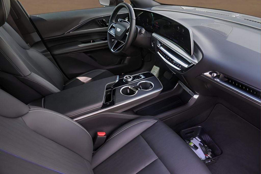 2024 Cadillac LYRIQ Luxury