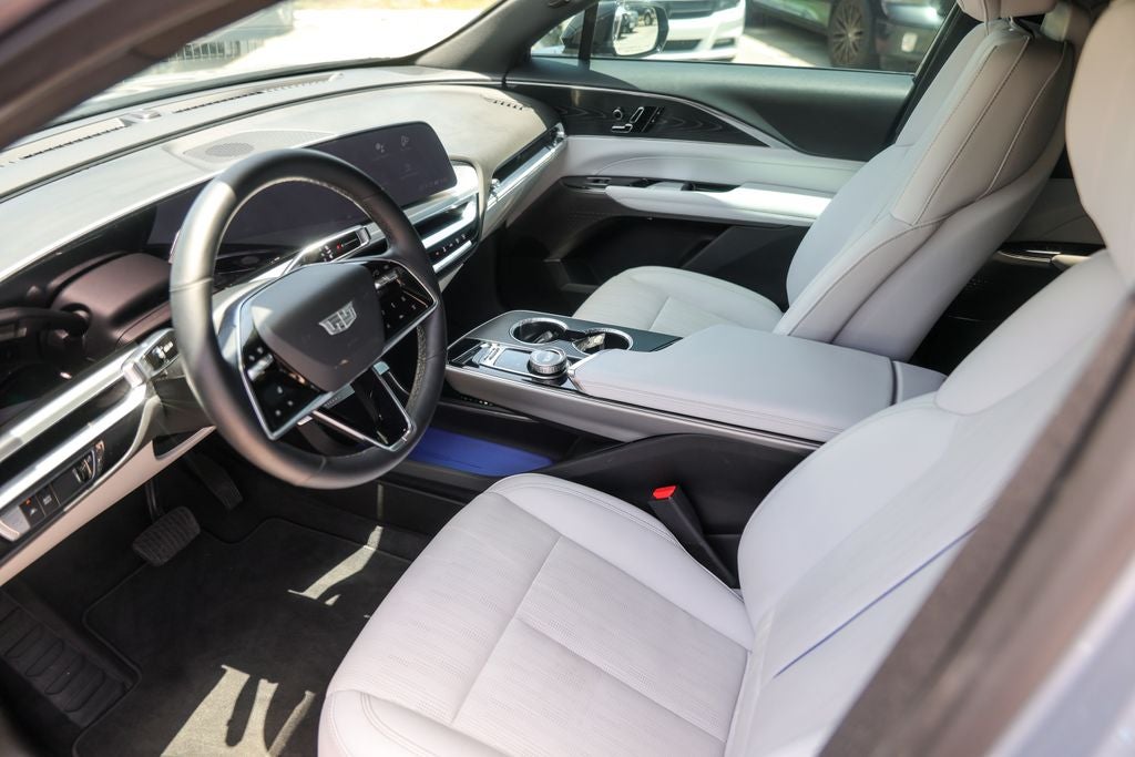 2024 Cadillac LYRIQ Luxury