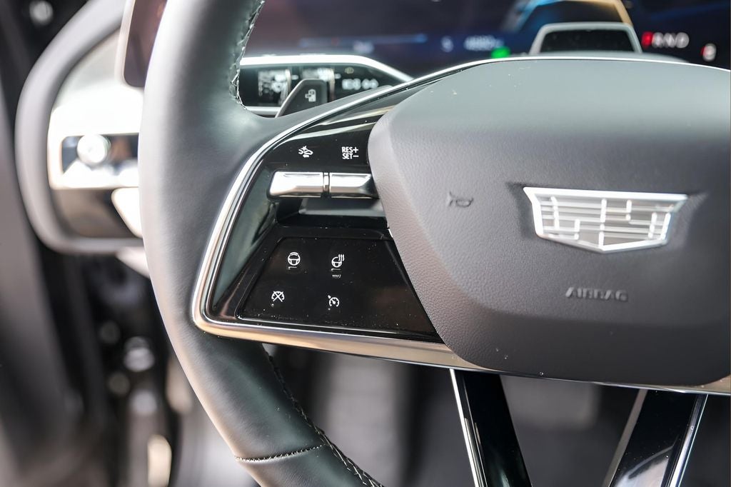 2025 Cadillac LYRIQ Luxury