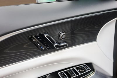2025 Cadillac LYRIQ Luxury
