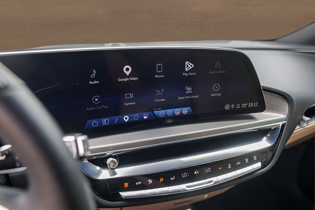 2024 Cadillac LYRIQ Luxury