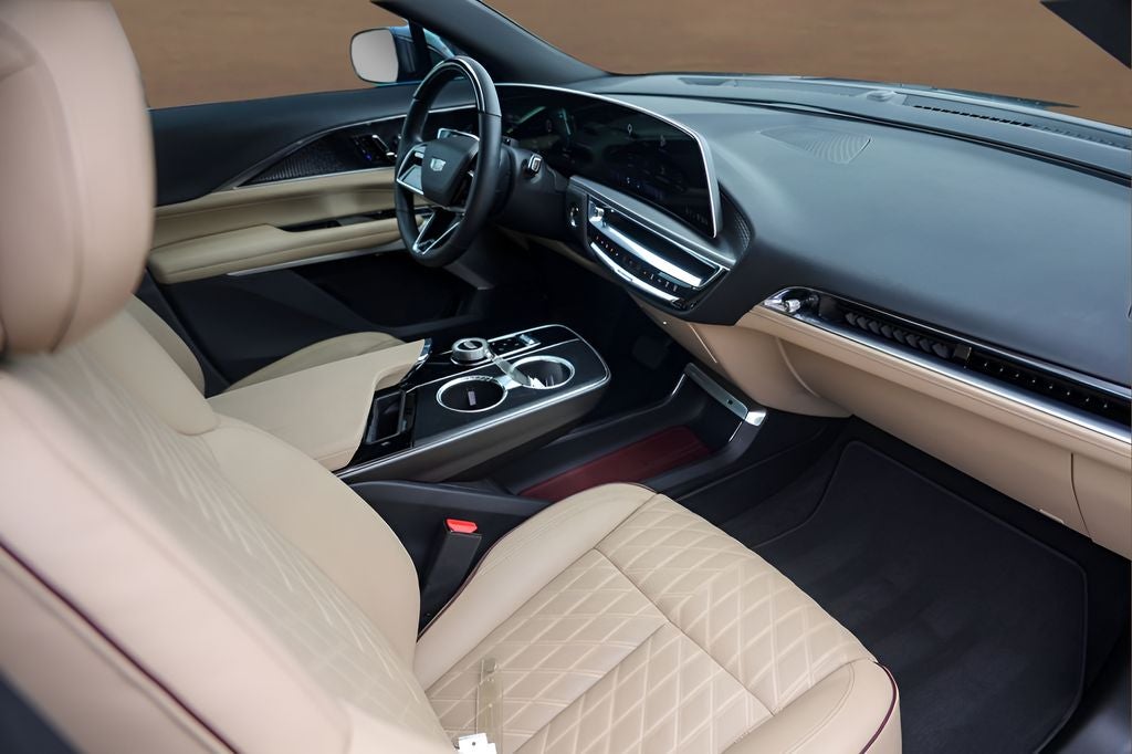 2024 Cadillac LYRIQ Luxury