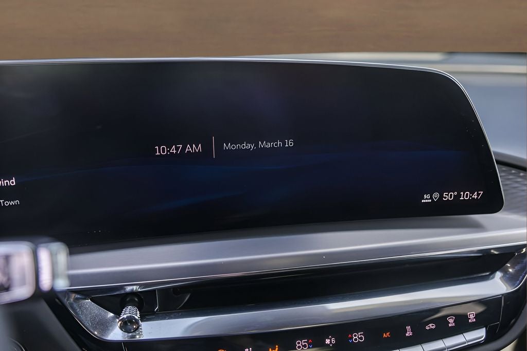 2024 Cadillac LYRIQ Sport