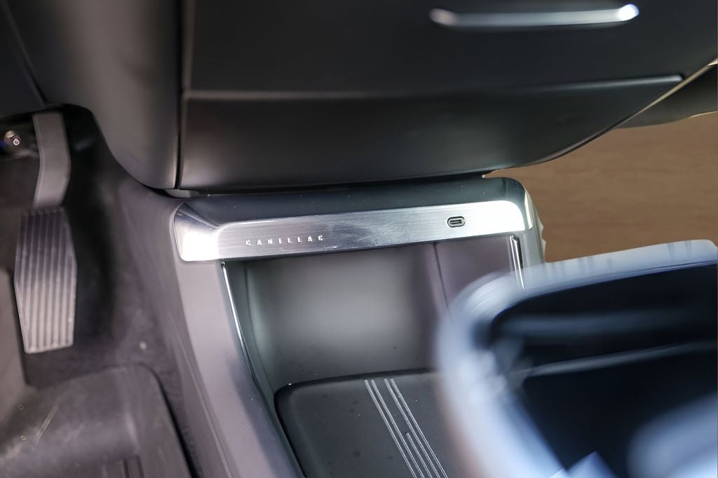 2025 Cadillac LYRIQ Luxury