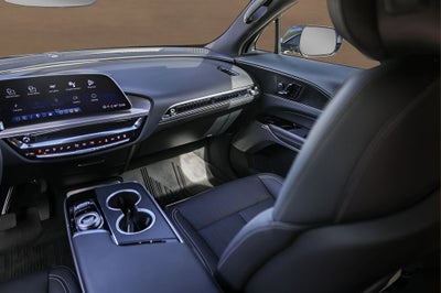 2025 Cadillac LYRIQ Luxury