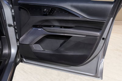 2025 Cadillac LYRIQ Luxury