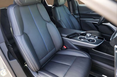 2025 Cadillac LYRIQ Luxury