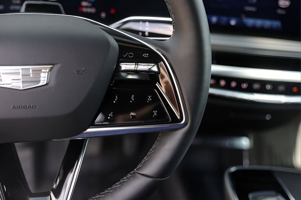 2025 Cadillac LYRIQ Luxury