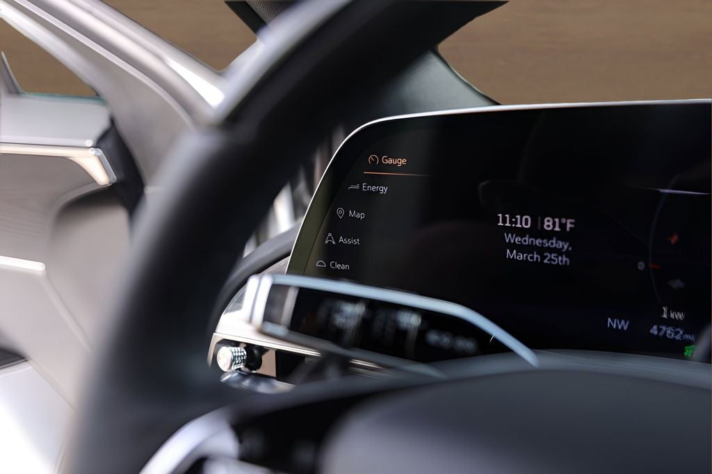 2025 Cadillac LYRIQ Luxury