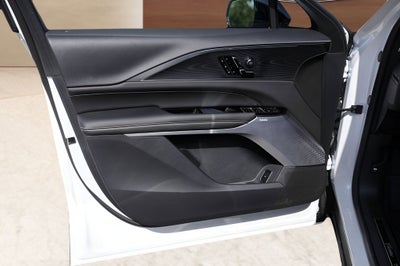 2025 Cadillac LYRIQ Luxury