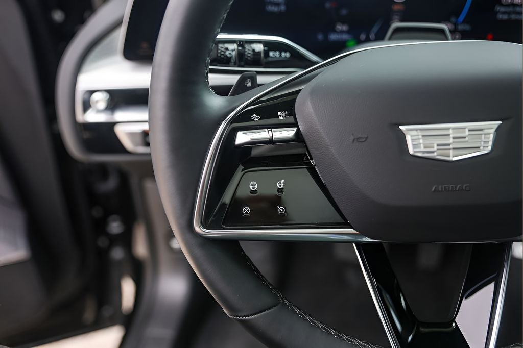 2025 Cadillac LYRIQ Luxury