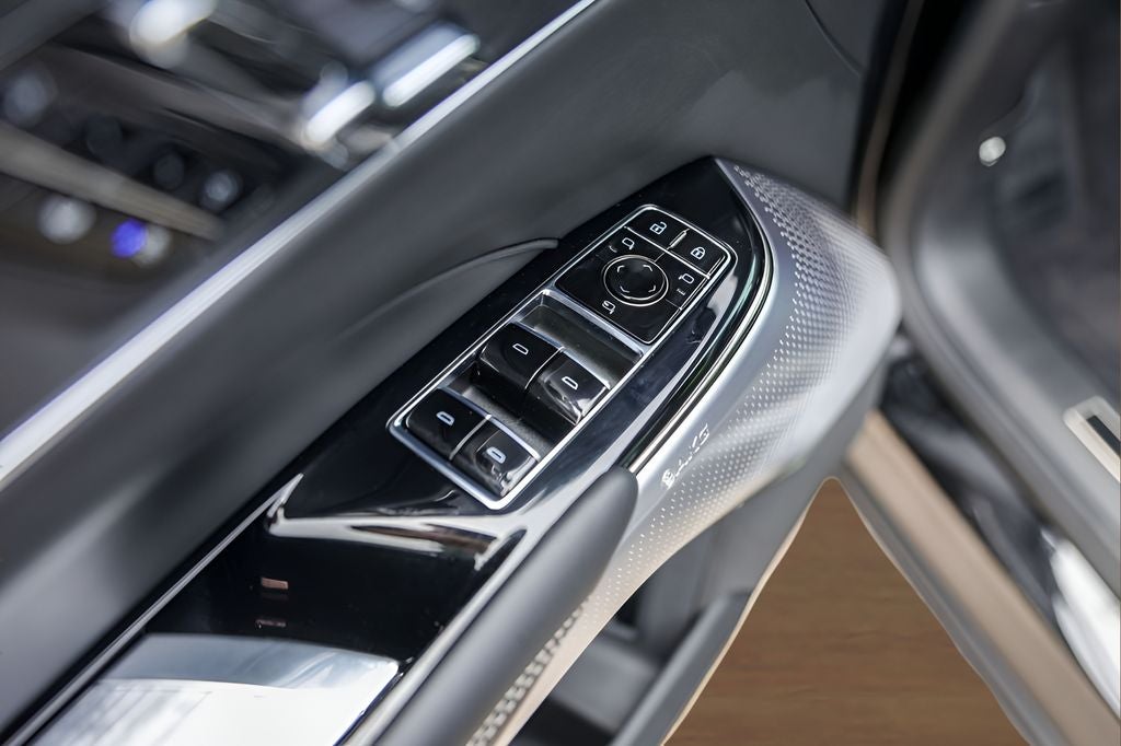 2025 Cadillac LYRIQ Luxury