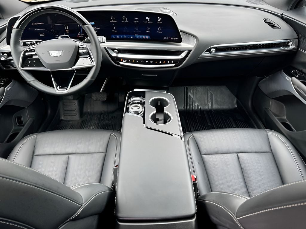 2025 Cadillac LYRIQ Luxury