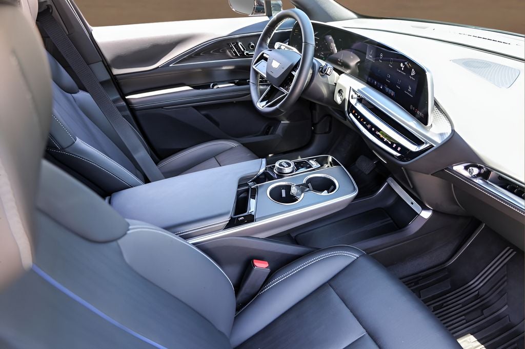 2024 Cadillac LYRIQ Sport