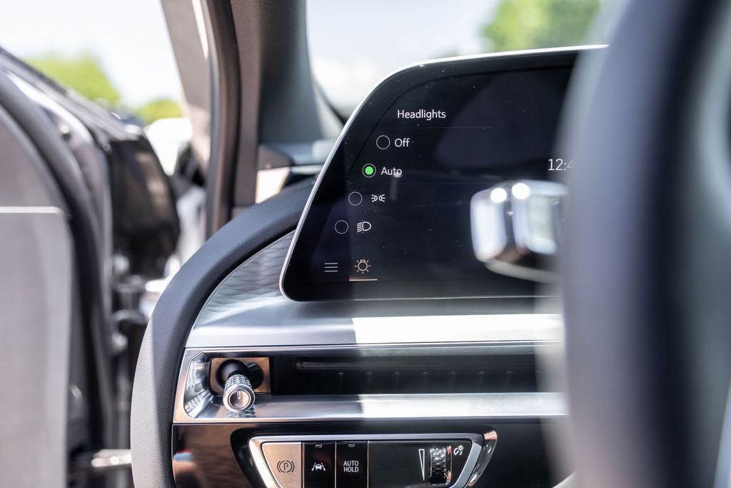 2025 Cadillac LYRIQ Luxury