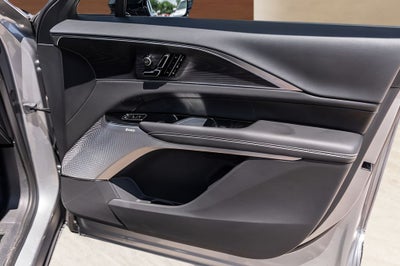2025 Cadillac LYRIQ Luxury