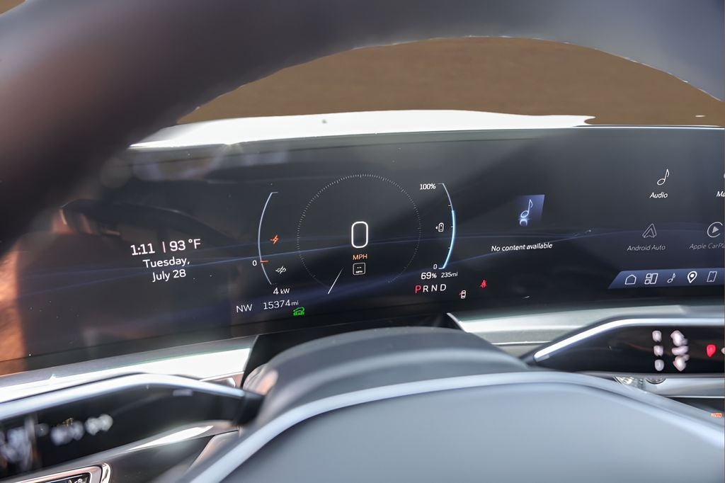 2024 Cadillac LYRIQ Sport