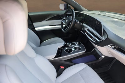 2024 Cadillac LYRIQ Sport