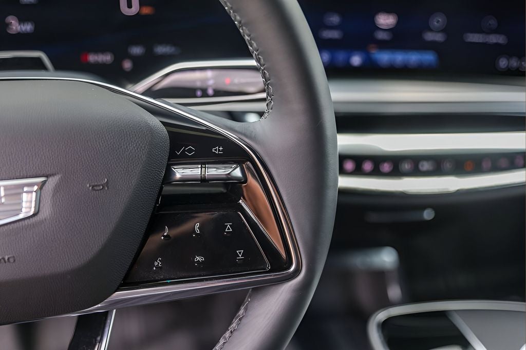 2025 Cadillac LYRIQ Luxury