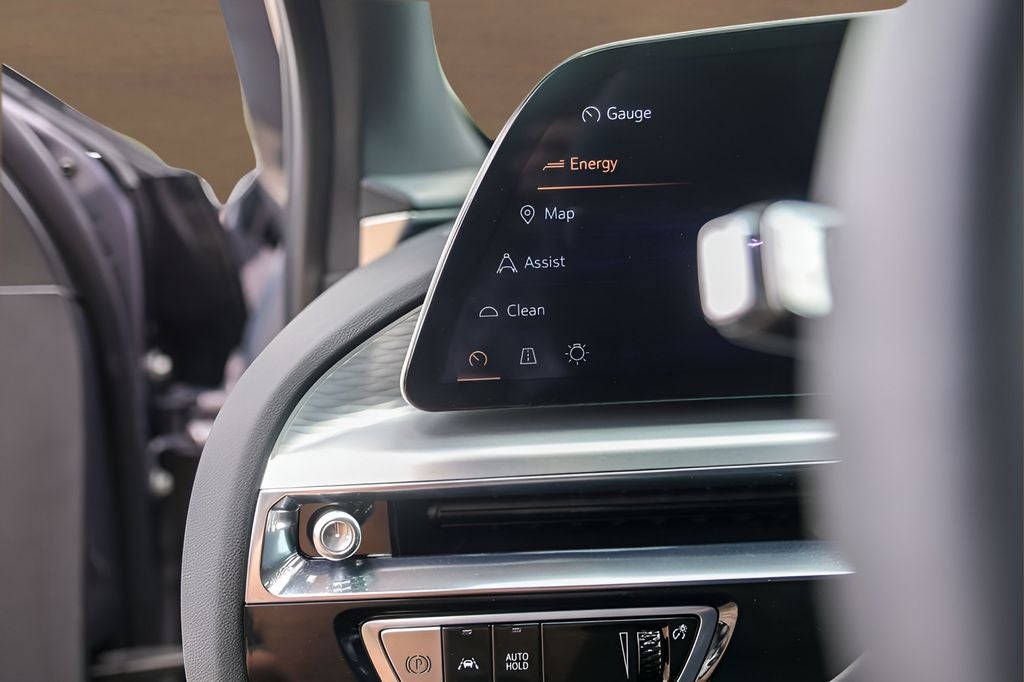 2025 Cadillac LYRIQ Luxury