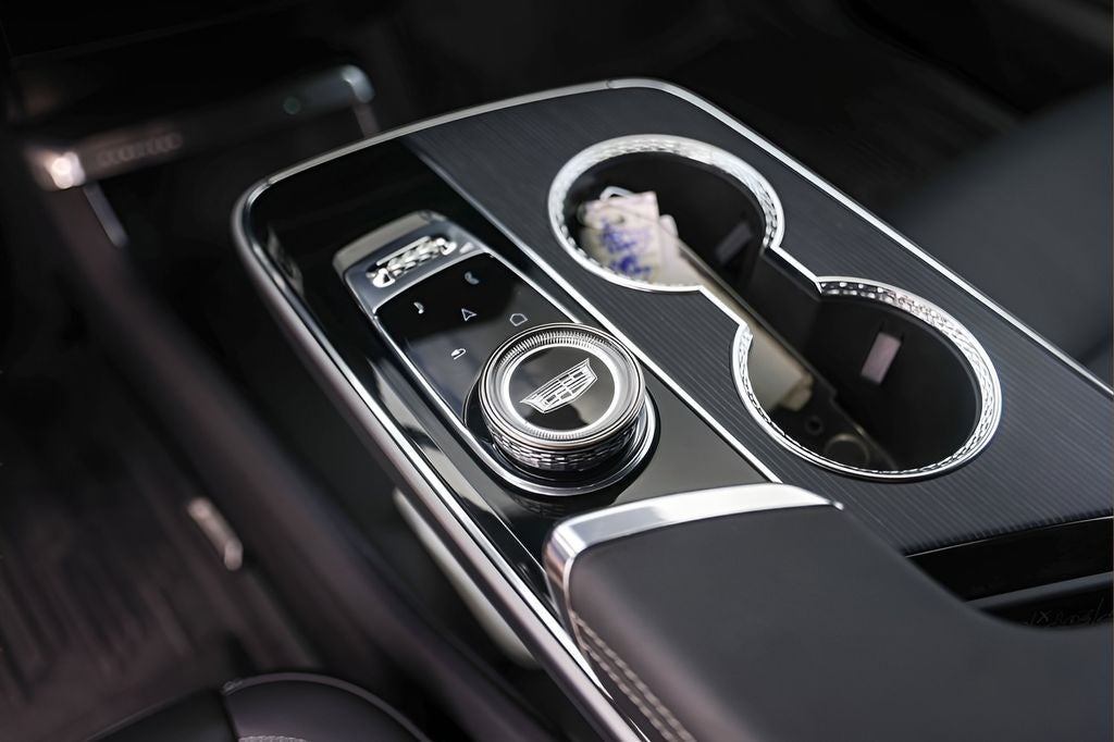 2025 Cadillac LYRIQ Luxury