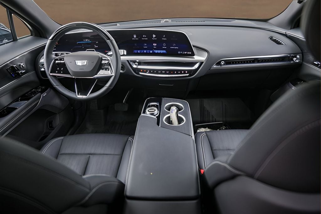 2025 Cadillac LYRIQ Luxury