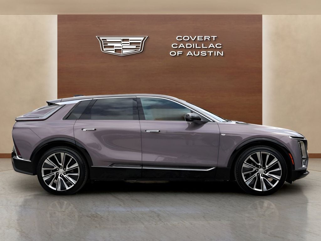 2025 Cadillac LYRIQ Luxury